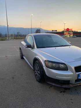 Volvo C30 - 2000 € / 3911.66 лв. - 44825785 2