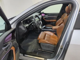 Audi E-Tron LED-Matrix quattro  - 27695 € - 68243535 7