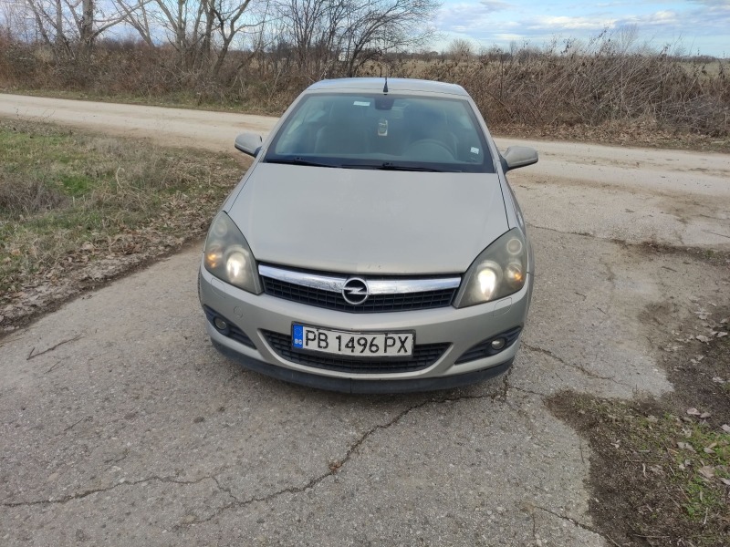 Opel Astra, снимка 15 - Автомобили и джипове - 43837706