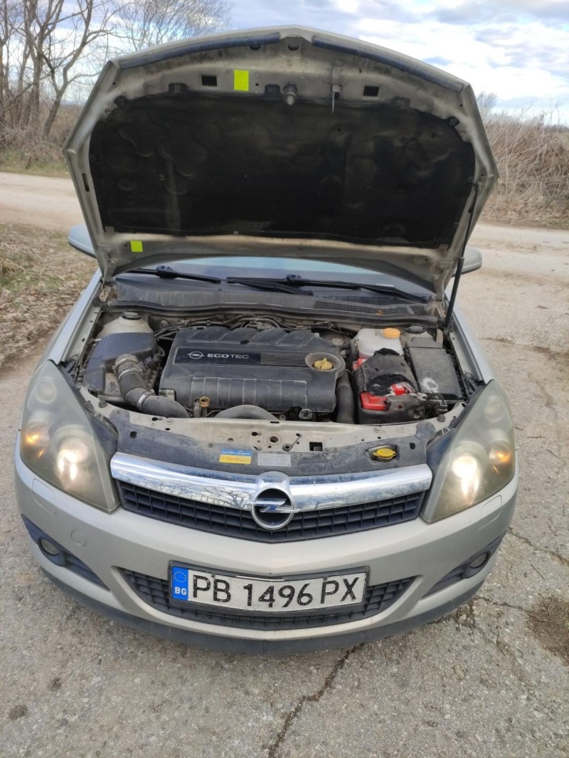 Opel Astra, снимка 2 - Автомобили и джипове - 43837706
