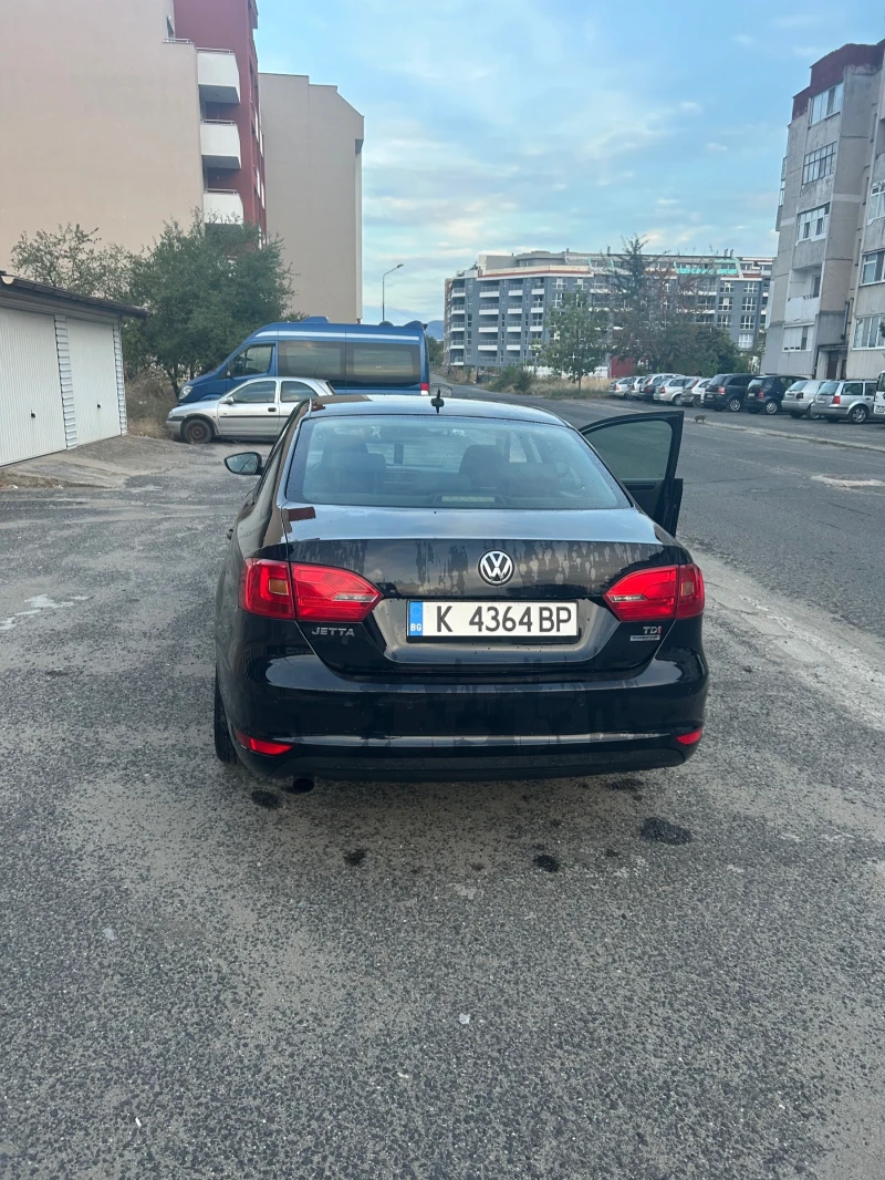 VW Jetta, снимка 7 - Автомобили и джипове - 47184971