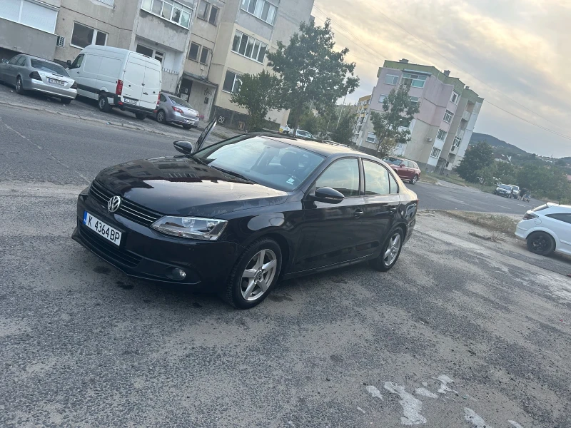 VW Jetta, снимка 5 - Автомобили и джипове - 47184971