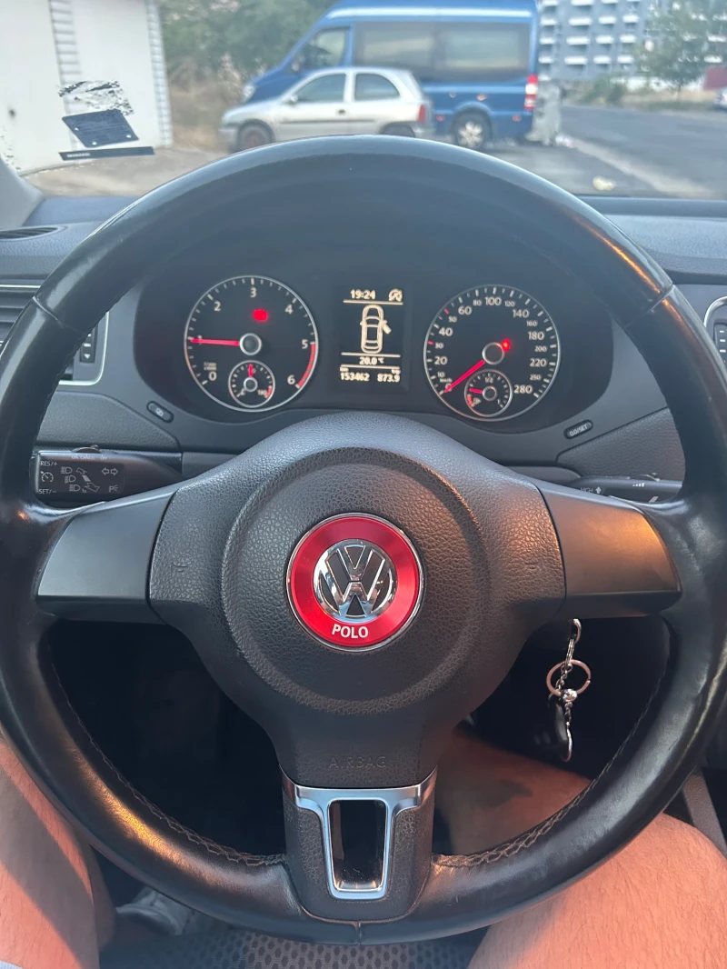 VW Jetta, снимка 2 - Автомобили и джипове - 47184971