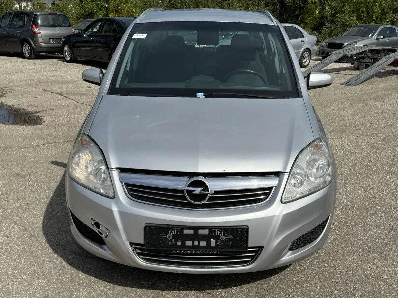 Opel Zafira 1.7 дизел фейс 7места , снимка 3 - Автомобили и джипове - 47350138