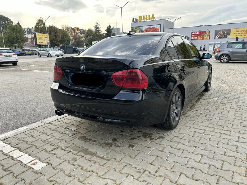 BMW 330 xDrive, снимка 8 - Автомобили и джипове - 47585040