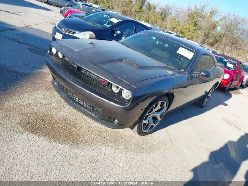 Dodge Challenger SXT, снимка 1 - Автомобили и джипове - 48552558