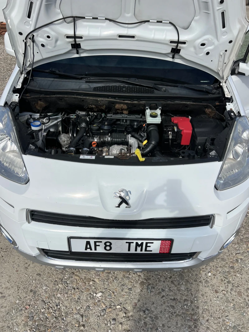 Peugeot Partner 1.6HDI* Чехия* ЛИЗИНГ, снимка 15 - Автомобили и джипове - 49312971