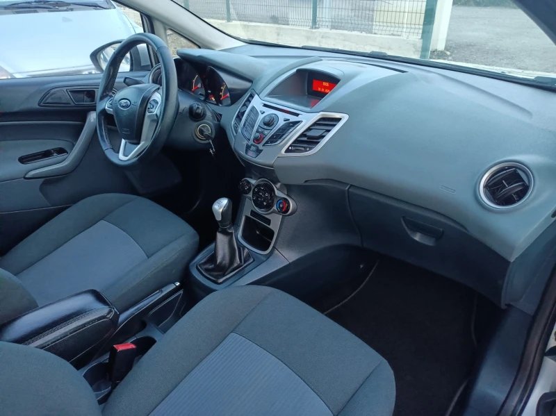 Ford Fiesta 1, 4TDCi TREND, снимка 8 - Автомобили и джипове - 51581260