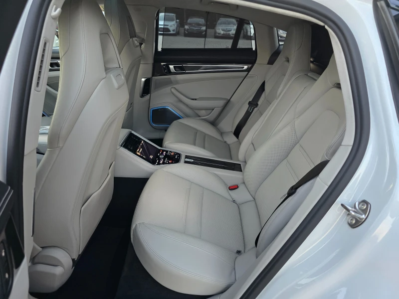 Porsche Panamera Turbo, Executive, Ceramic, Launch, Burmester!, снимка 6 - Автомобили и джипове - 51907796