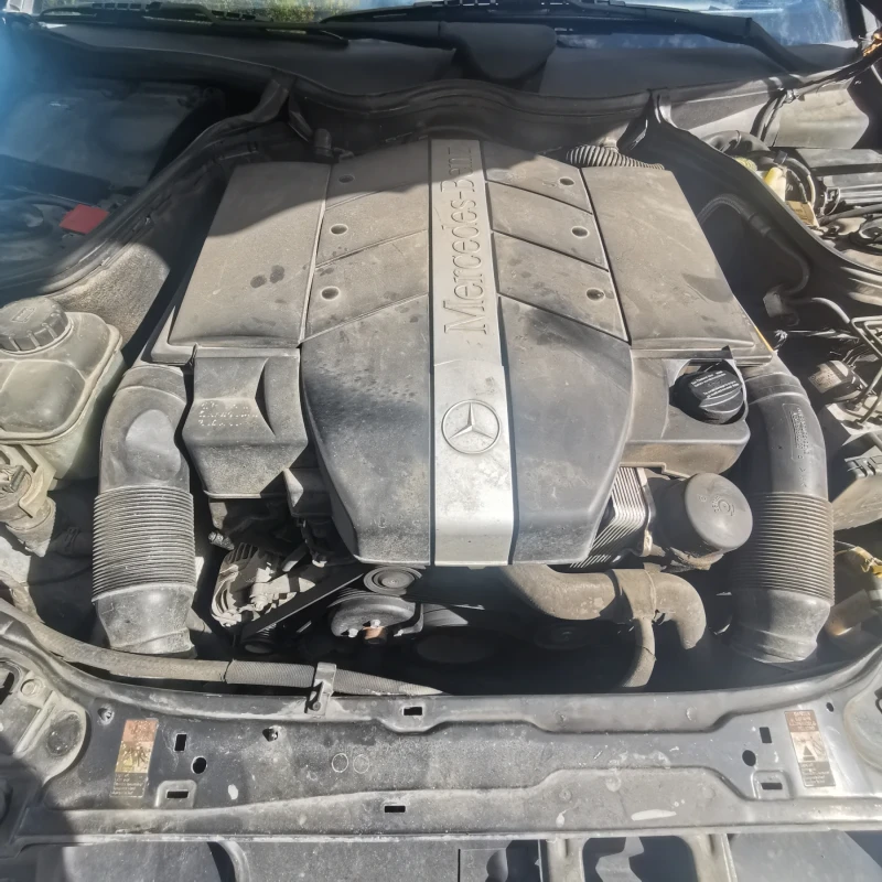 Mercedes-Benz C 320 Елеганс, снимка 9 - Автомобили и джипове - 52500735