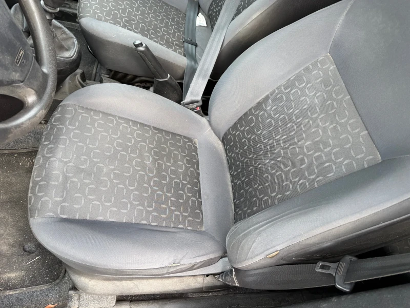 Fiat Doblo 1.6 mjet, снимка 8 - Автомобили и джипове - 52321089