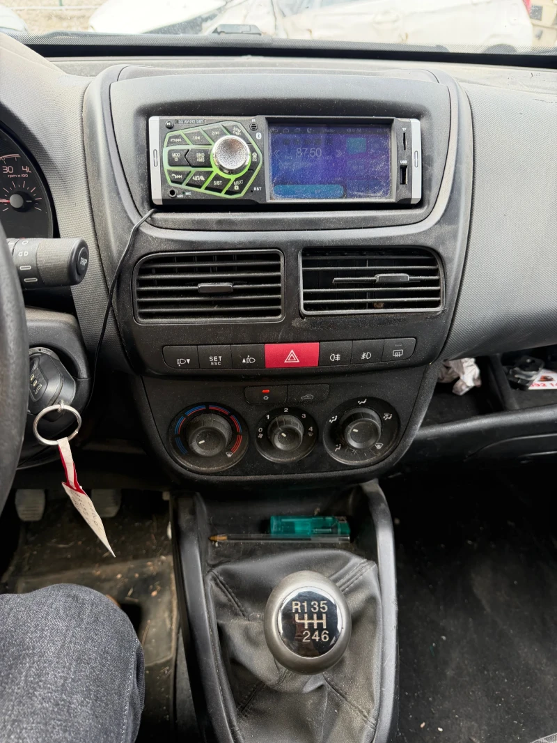 Fiat Doblo 1.6 mjet, снимка 10 - Автомобили и джипове - 52321089