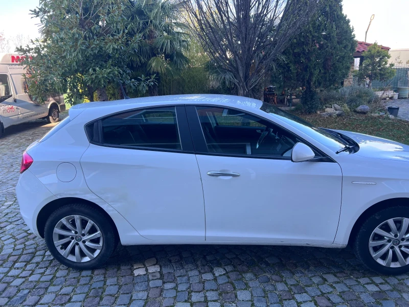 Alfa Romeo Giulietta 1.4 T  E6, снимка 4 - Автомобили и джипове - 52748031