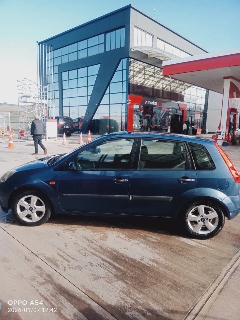 Ford Fiesta, снимка 4 - Автомобили и джипове - 53047207