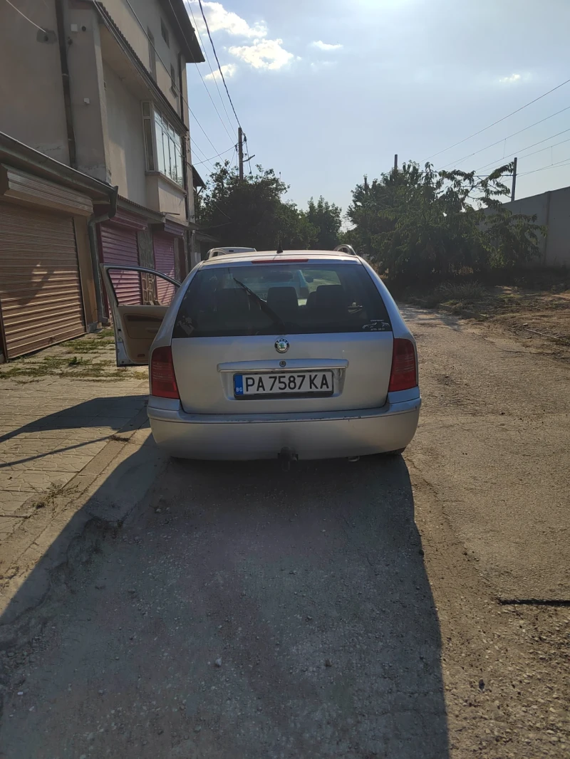 Skoda Octavia 1.8т, снимка 3 - Автомобили и джипове - 53385739