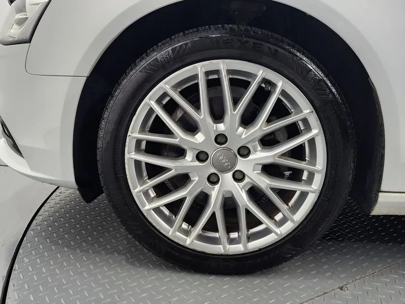 Audi A4 2.0 TDI Quattro - изображение 5