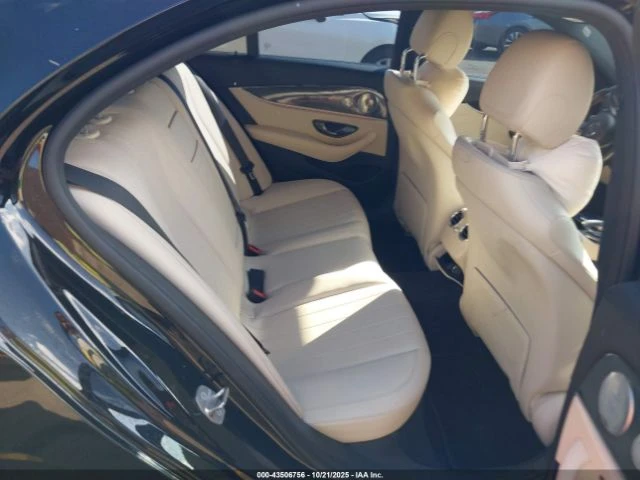 Mercedes-Benz E 300 * АВТОКРЕДИТИРАНЕ - изображение 8