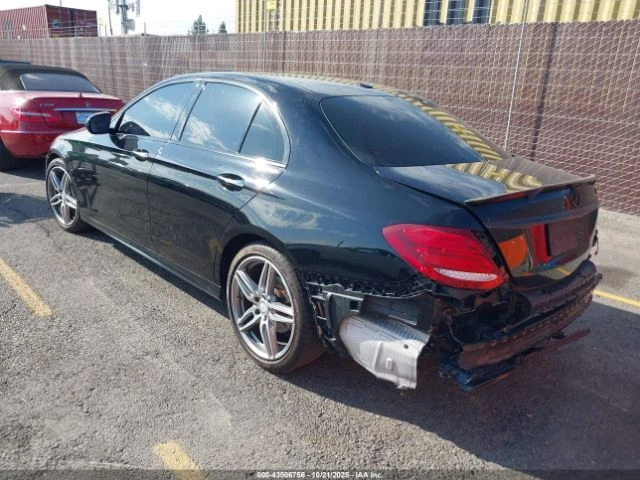 Mercedes-Benz E 300 * АВТОКРЕДИТИРАНЕ - изображение 3