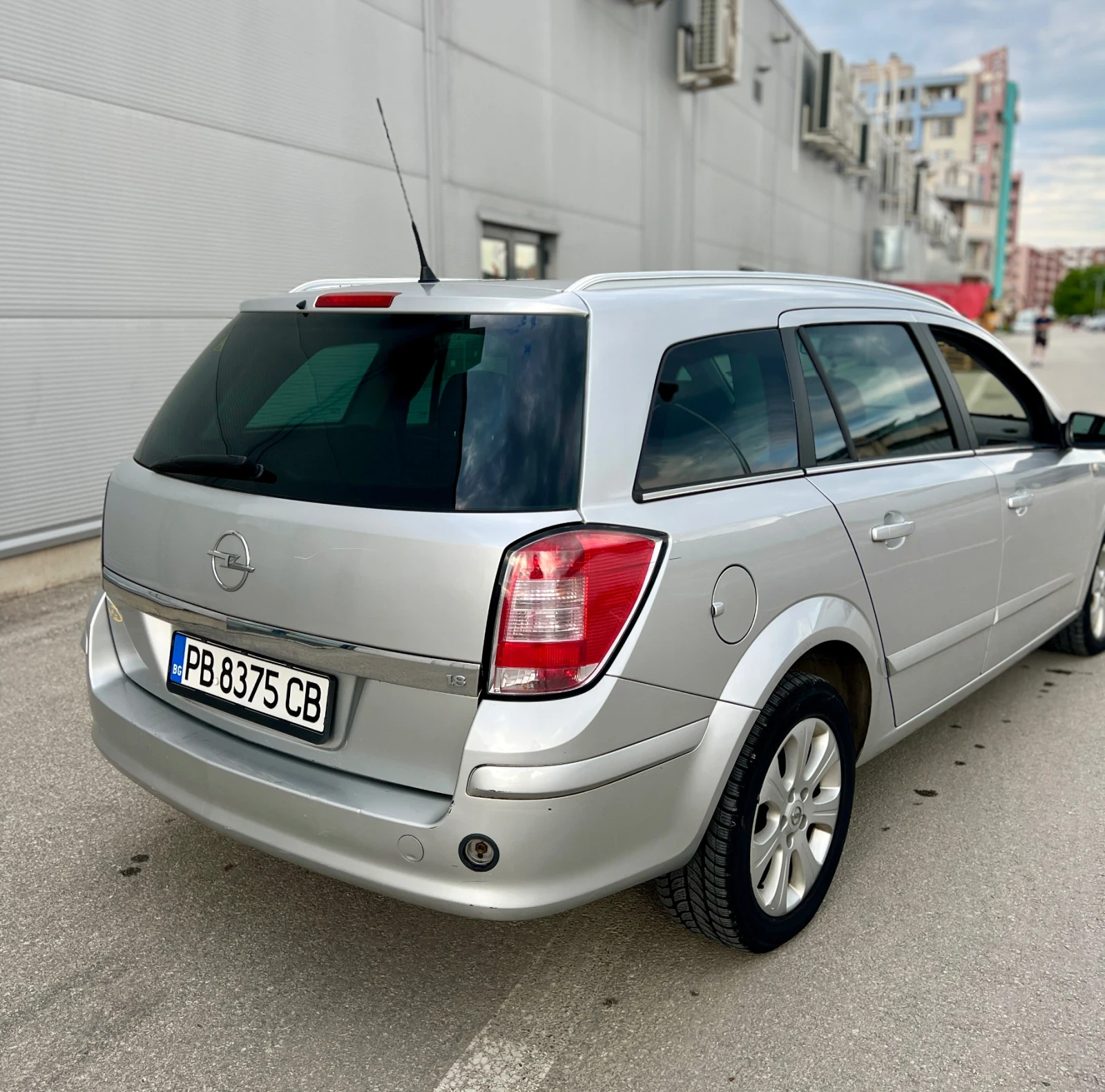 Opel Astra 1.8 - изображение 6