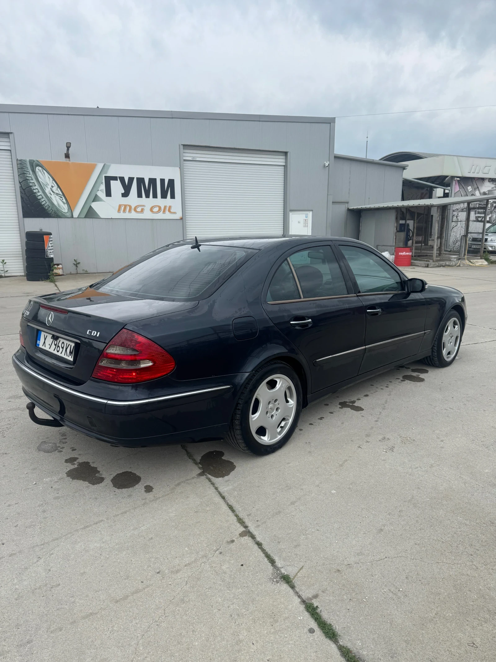Mercedes-Benz E 320  - изображение 4