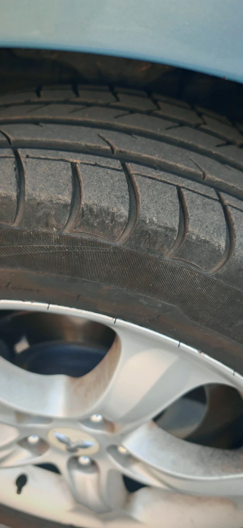 Mitsubishi Grandis Mitsubishi Grandis 150 000 км бензин - изображение 8