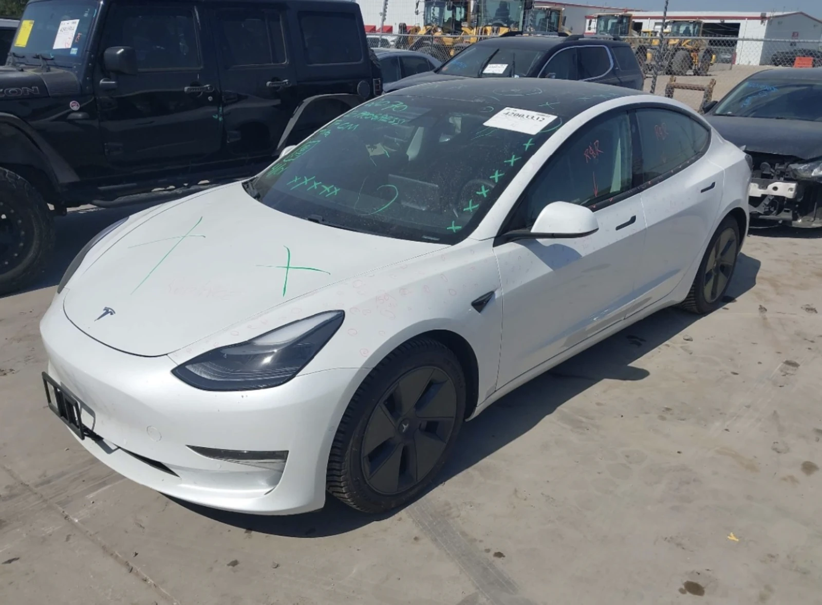 Tesla Model 3 Long Range Dual Motor All-Wheel Drive - изображение 2