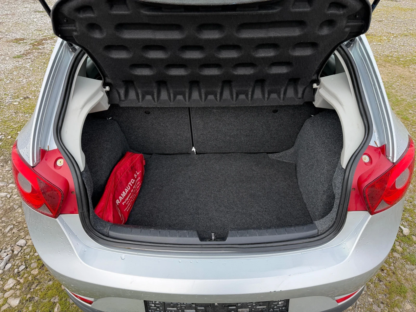 Seat Ibiza 1.9 TDI - ���� - | Mobile.bg � ����������� 15