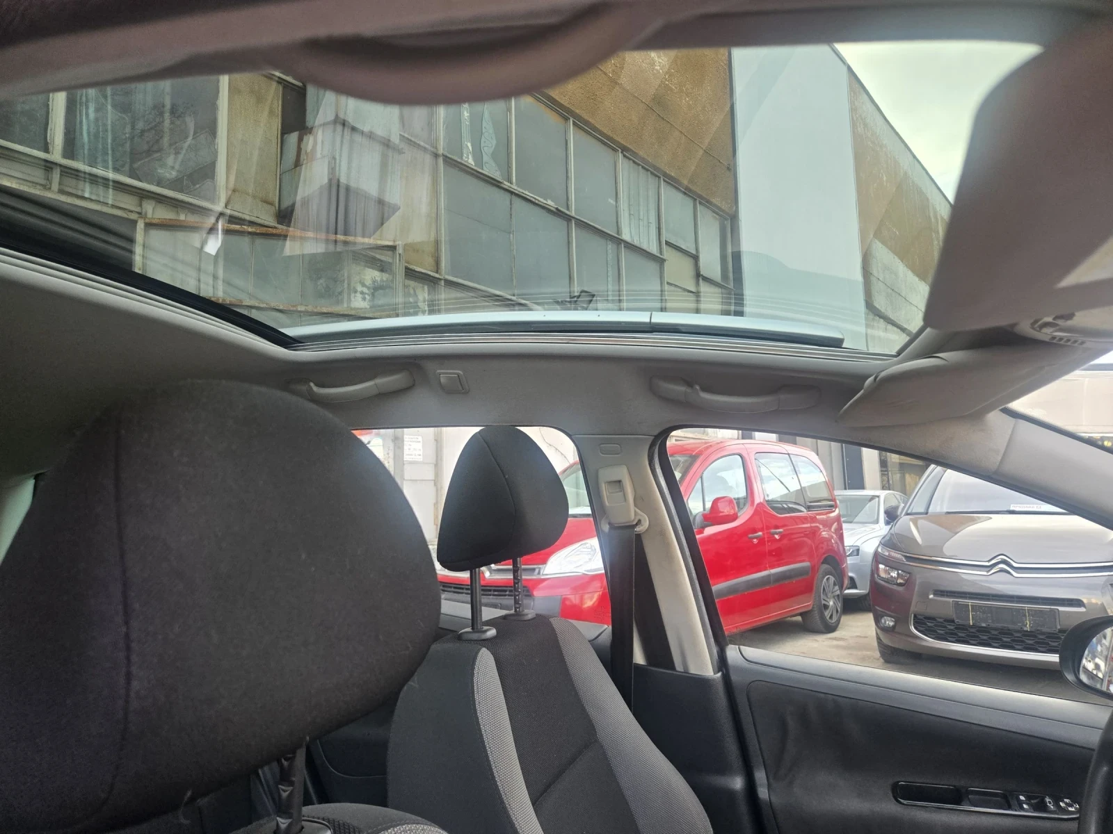 Peugeot 207 1.4 бензин - изображение 8