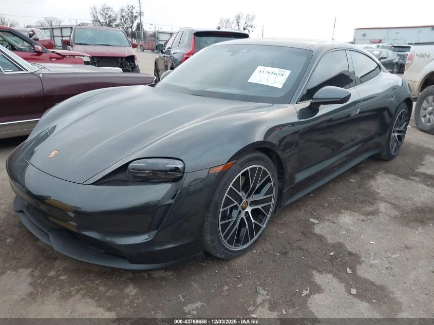 Porsche Taycan � * CARFAX*  | Mobile.bg � ����������� 1