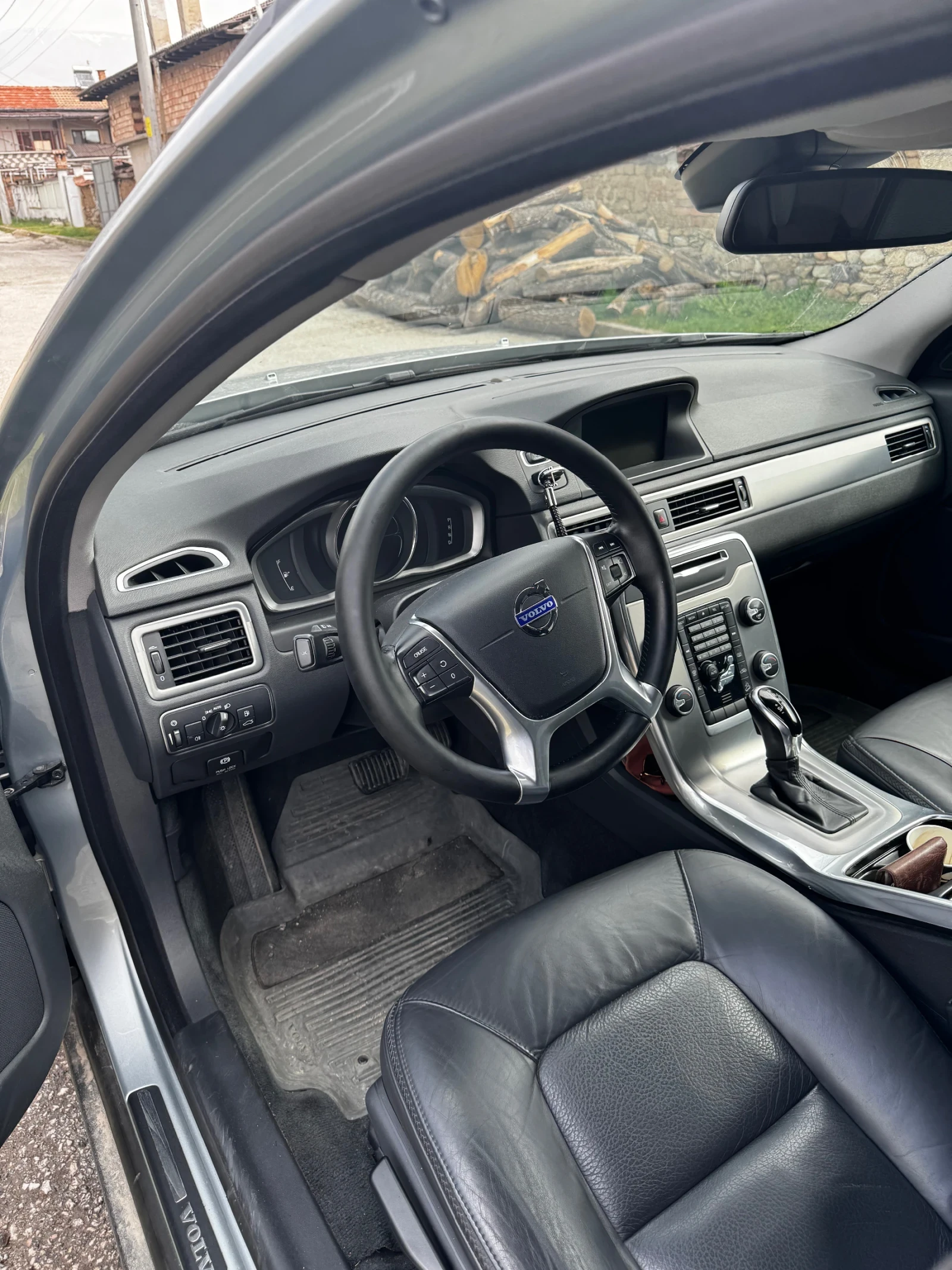 Volvo Xc70, снимка 3 - Автомобили и джипове - 54188238