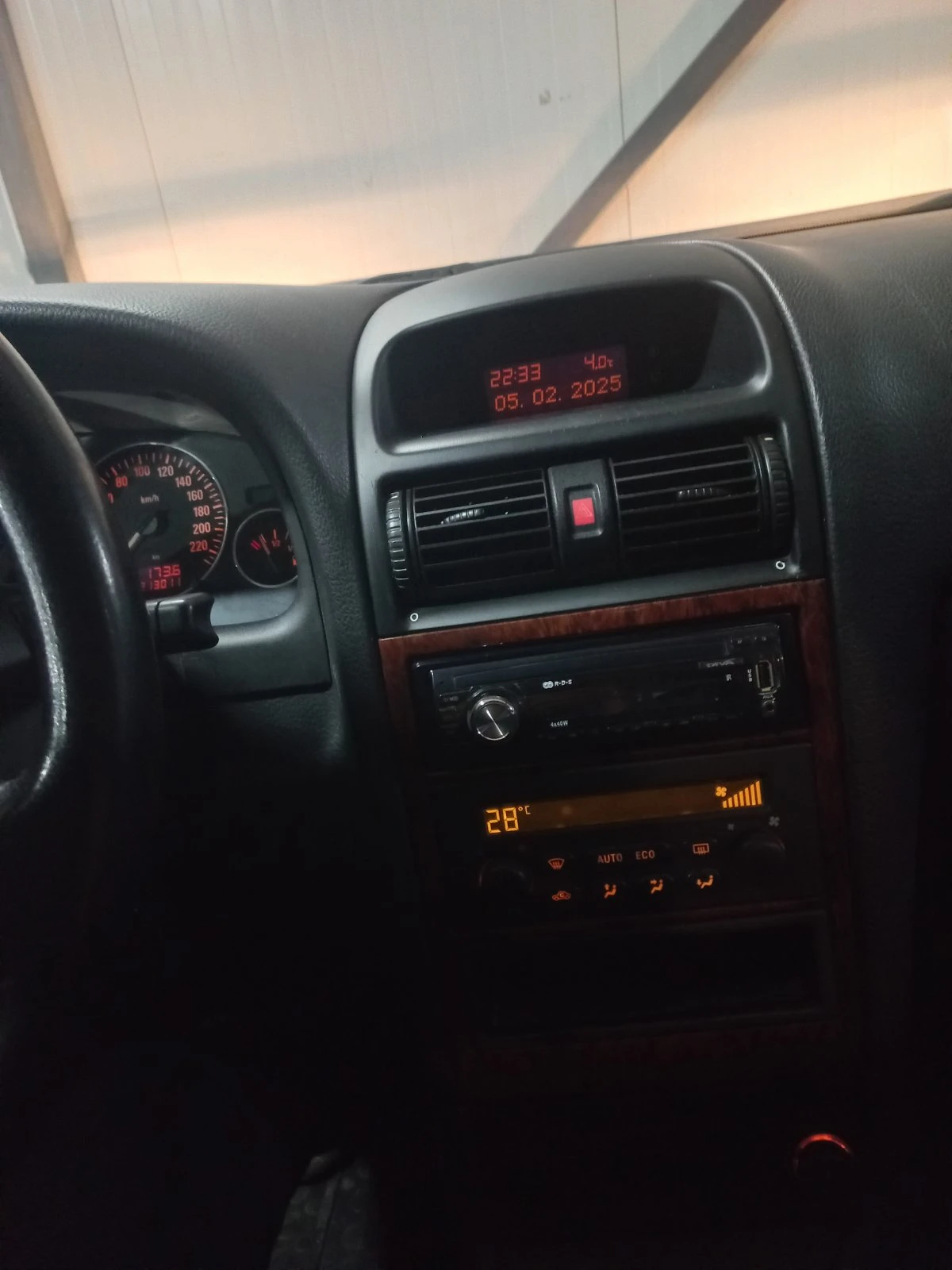 Opel Astra 1.7D, снимка 10 - Автомобили и джипове - 54332473