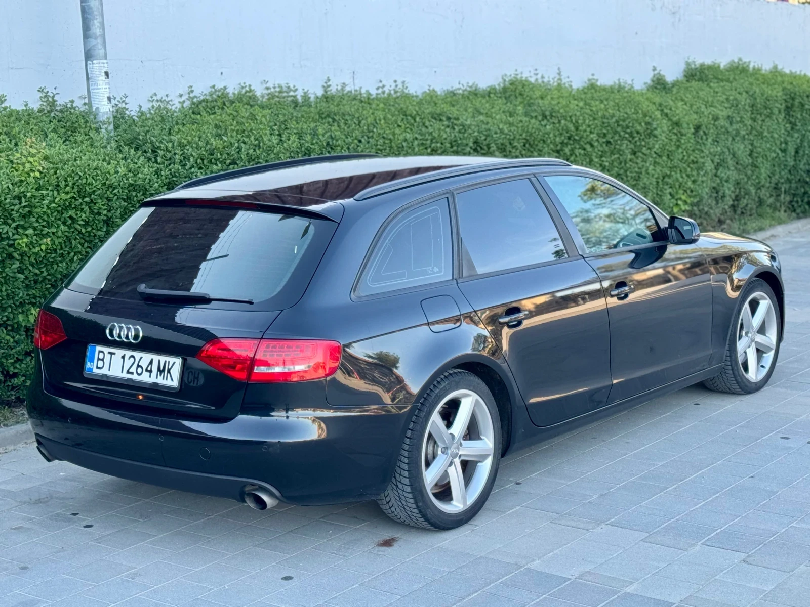 Audi A4 2.0TFSI, снимка 5 - Автомобили и джипове - 54346953