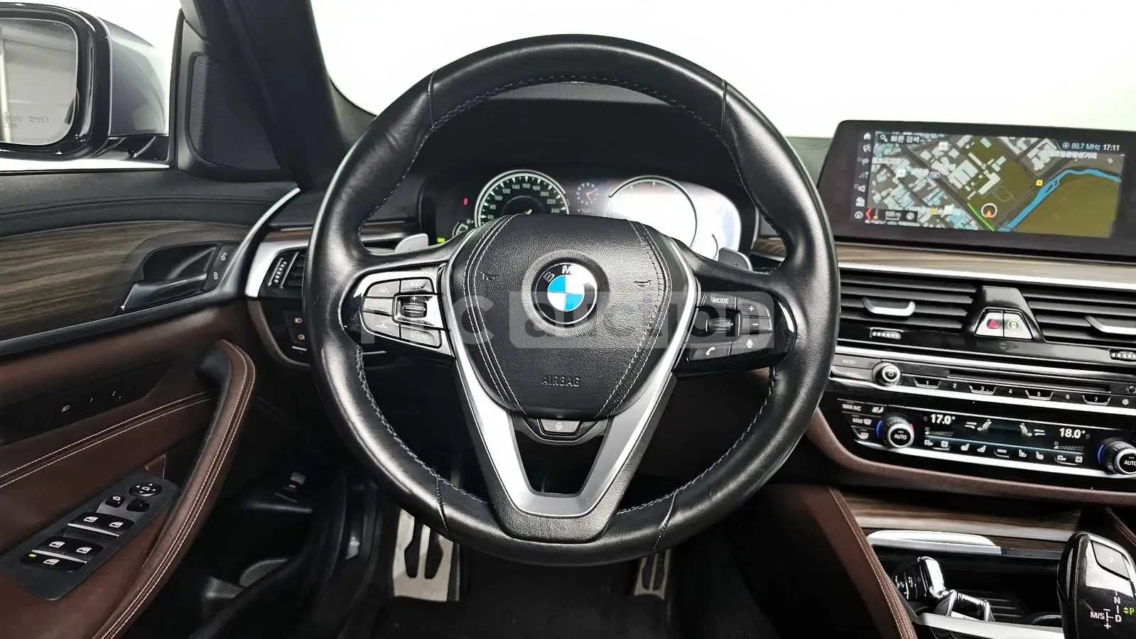 BMW 530 i* M sport* HeadUp* Digital Key* Keyless* �������� | Mobile.bg � ����������� 13