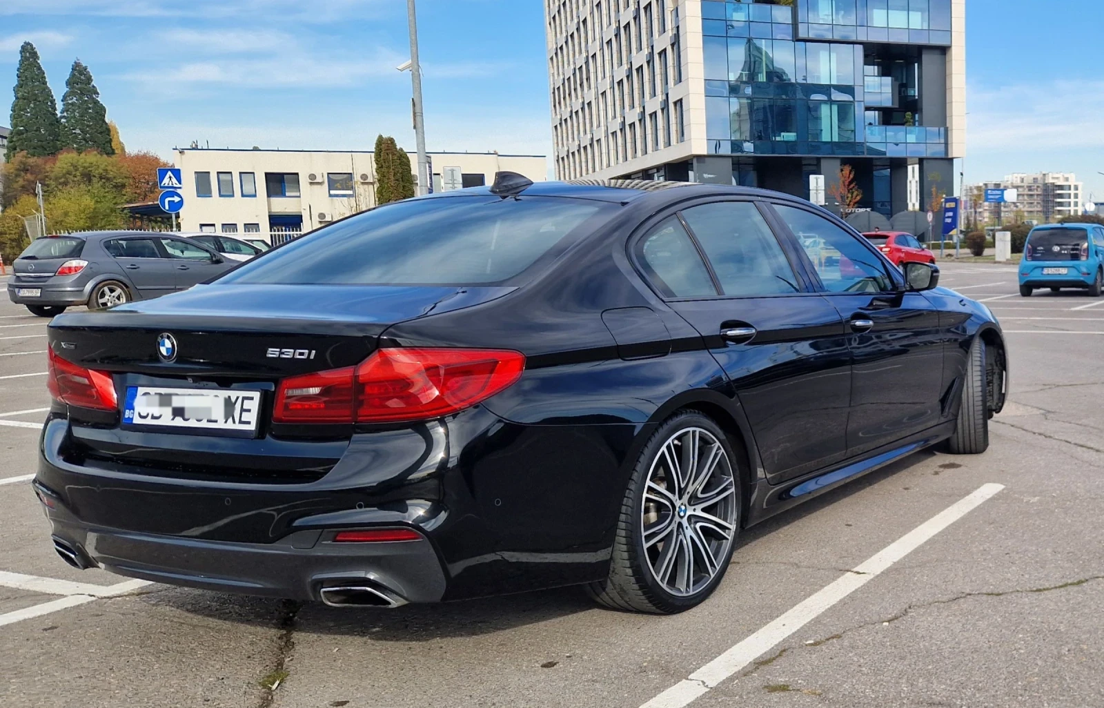 BMW 530 X-Drive M-pak.360 cam, снимка 8 - Автомобили и джипове - 54553894