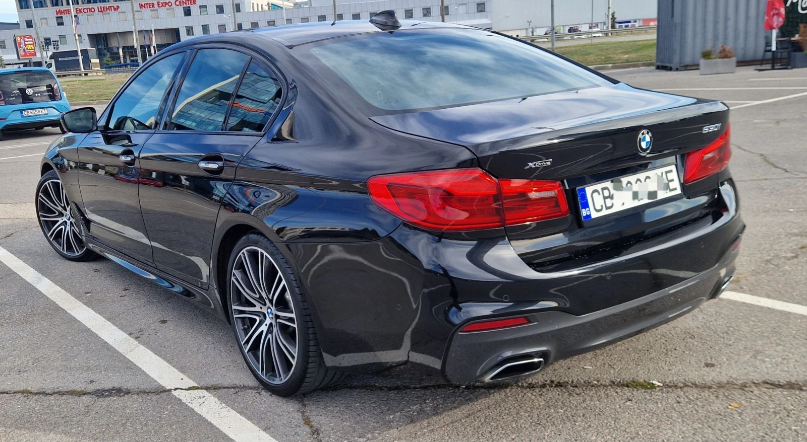 BMW 530 X-Drive M-pak.360 cam, снимка 10 - Автомобили и джипове - 54553894
