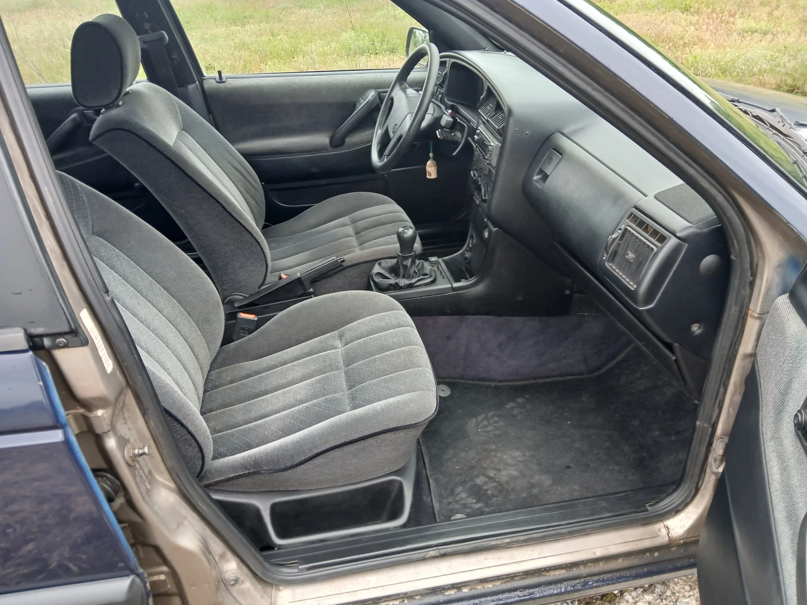 VW Passat 2.0 syncro, снимка 7 - Автомобили и джипове - 54583570