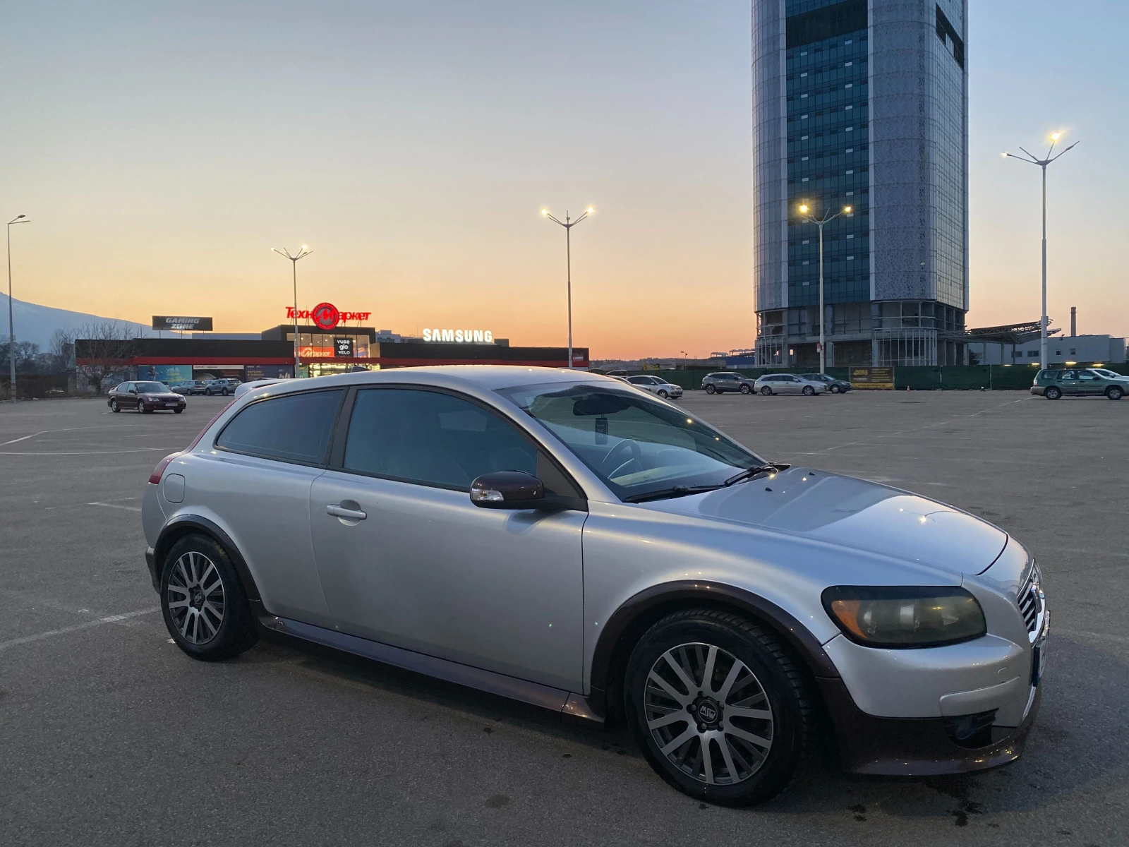 Volvo C30, снимка 4 - Автомобили и джипове - 54681002