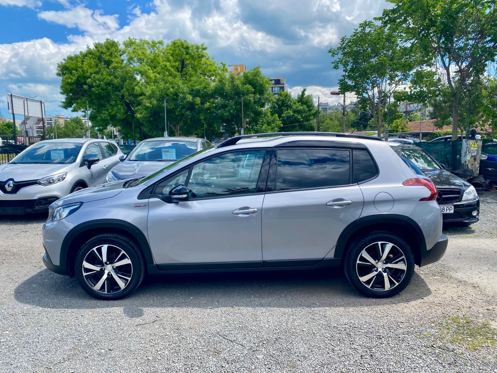 Peugeot 2008, снимка 5 - Автомобили и джипове - 54740439