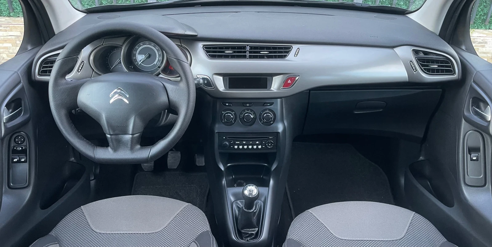 Citroen C3 1.2i FACELIFT EURO 5B, снимка 13 - Автомобили и джипове - 55039091