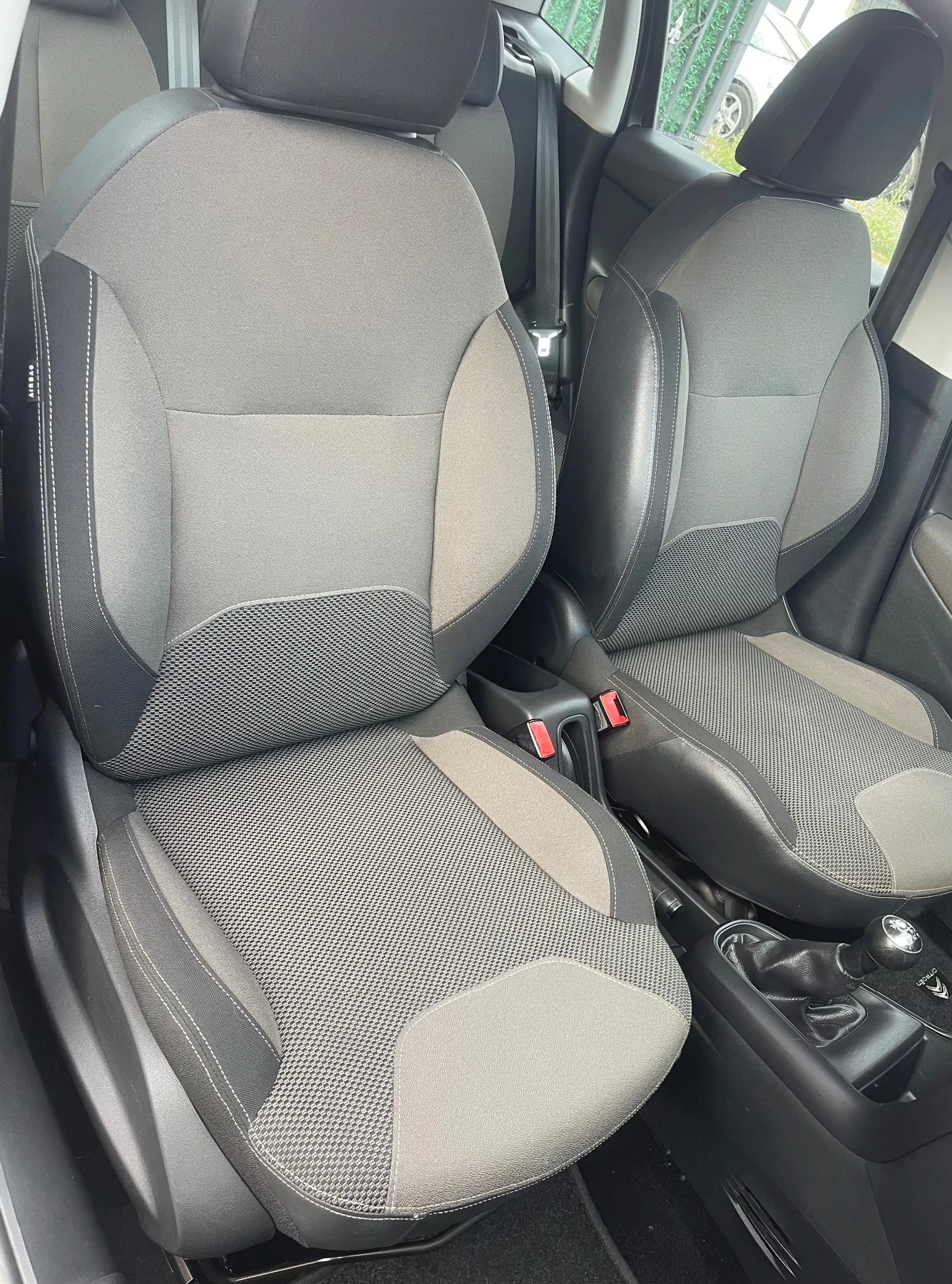 Citroen C3 1.2i FACELIFT EURO 5B, снимка 11 - Автомобили и джипове - 55039091