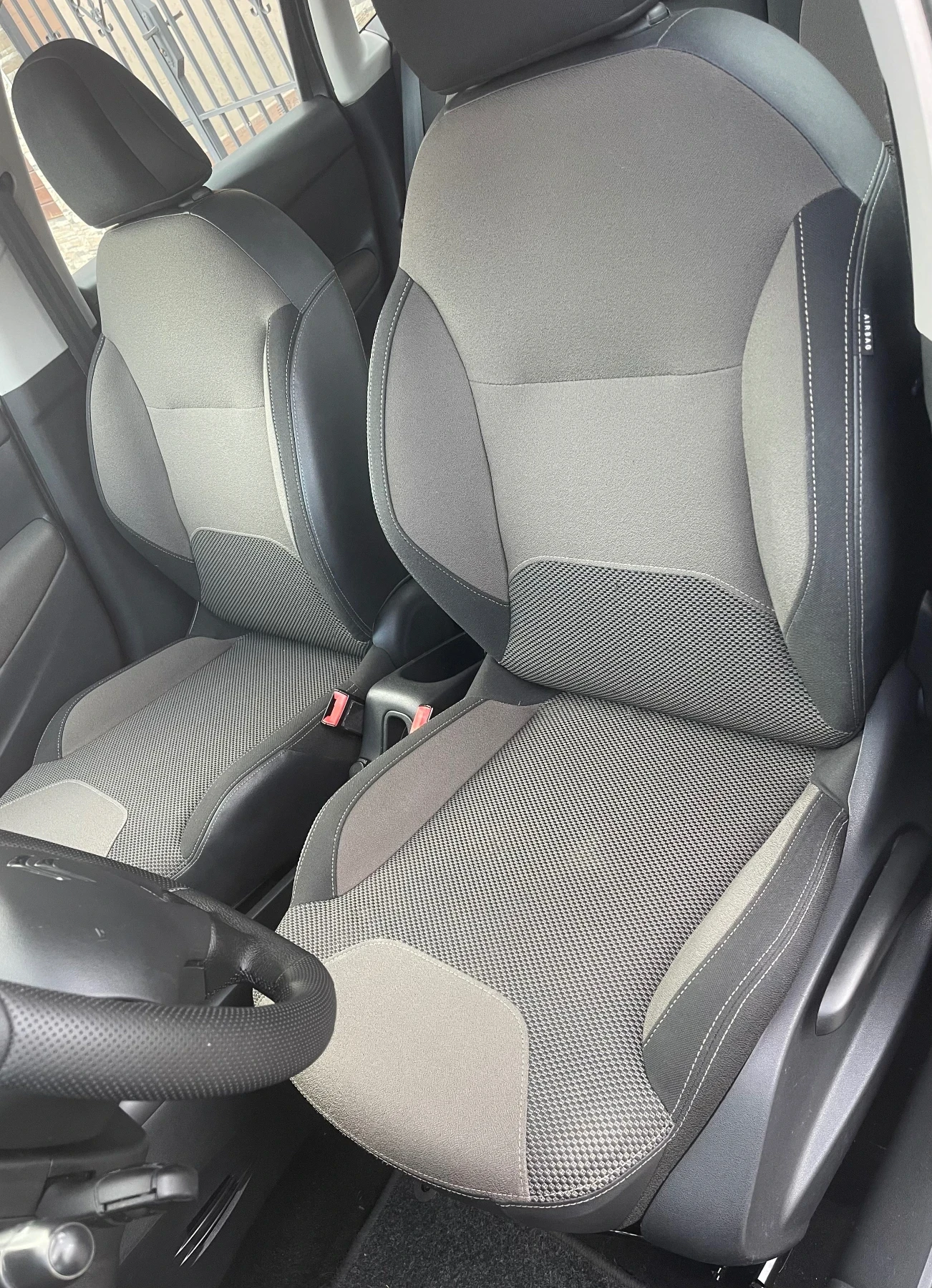 Citroen C3 1.2i FACELIFT EURO 5B, снимка 10 - Автомобили и джипове - 55039091