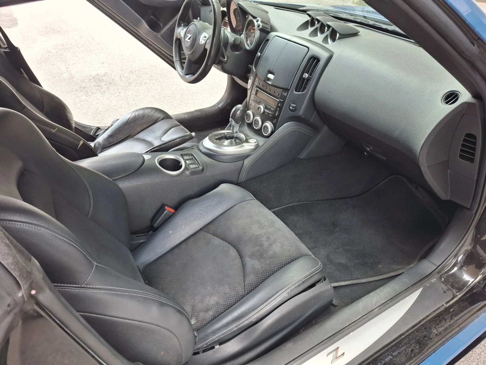 Nissan 370Z Nismo, снимка 12 - Автомобили и джипове - 55060446