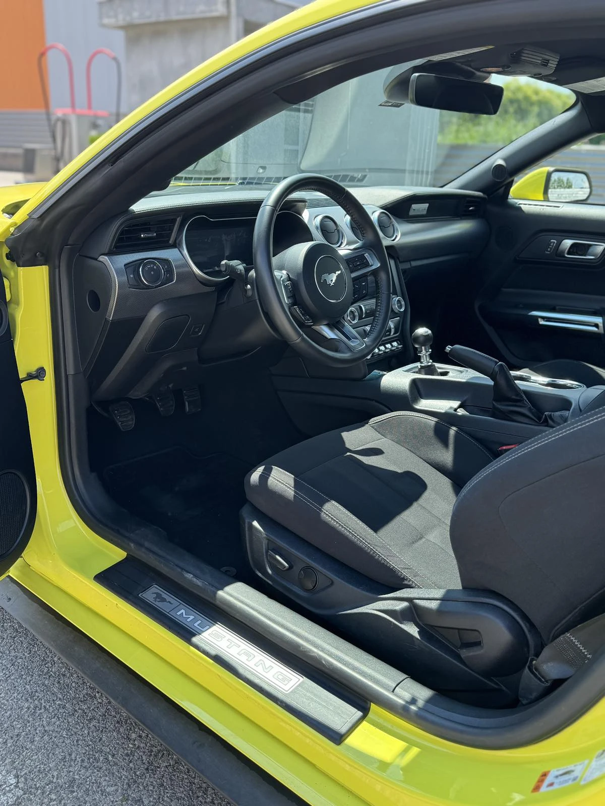 Ford Mustang 5.0 GT 3024км Без Удари РЪЧКА ГЕНЕРАЦИЯ СПОРТ, снимка 13 - Автомобили и джипове - 55078456