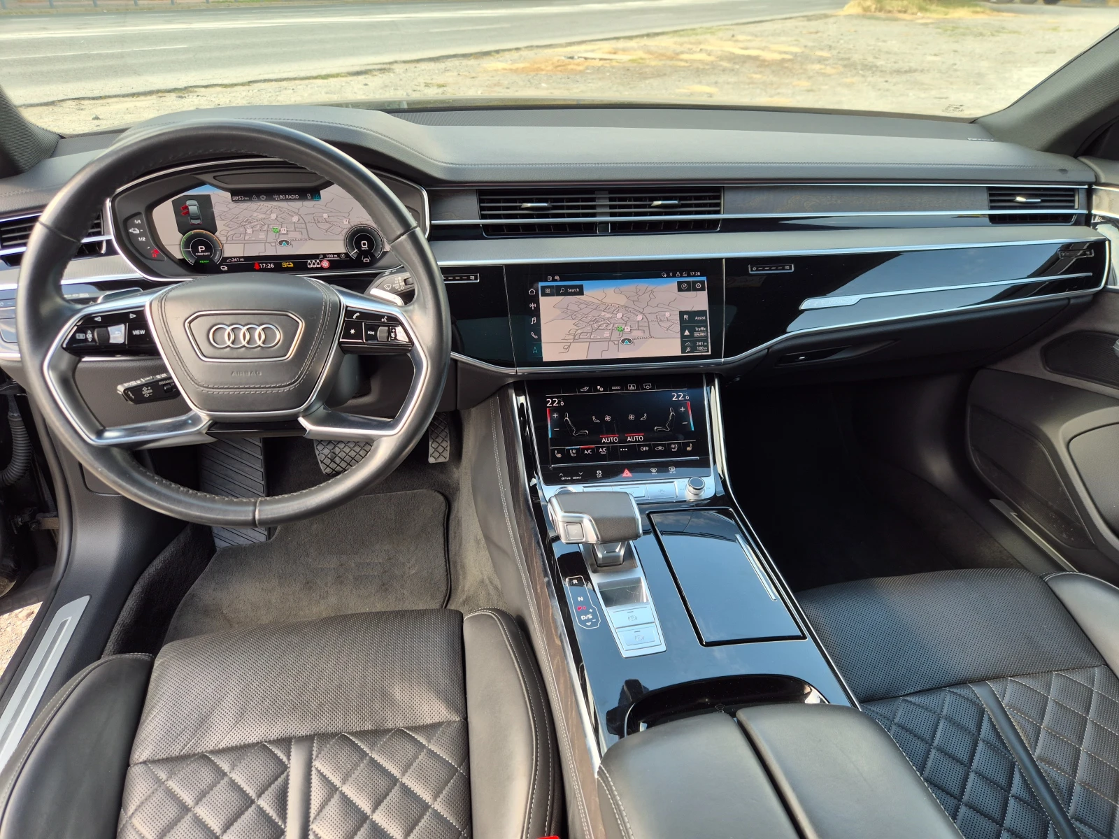 Audi A8 60TFSIe Plug-in Hybrid, снимка 14 - Автомобили и джипове - 55141235