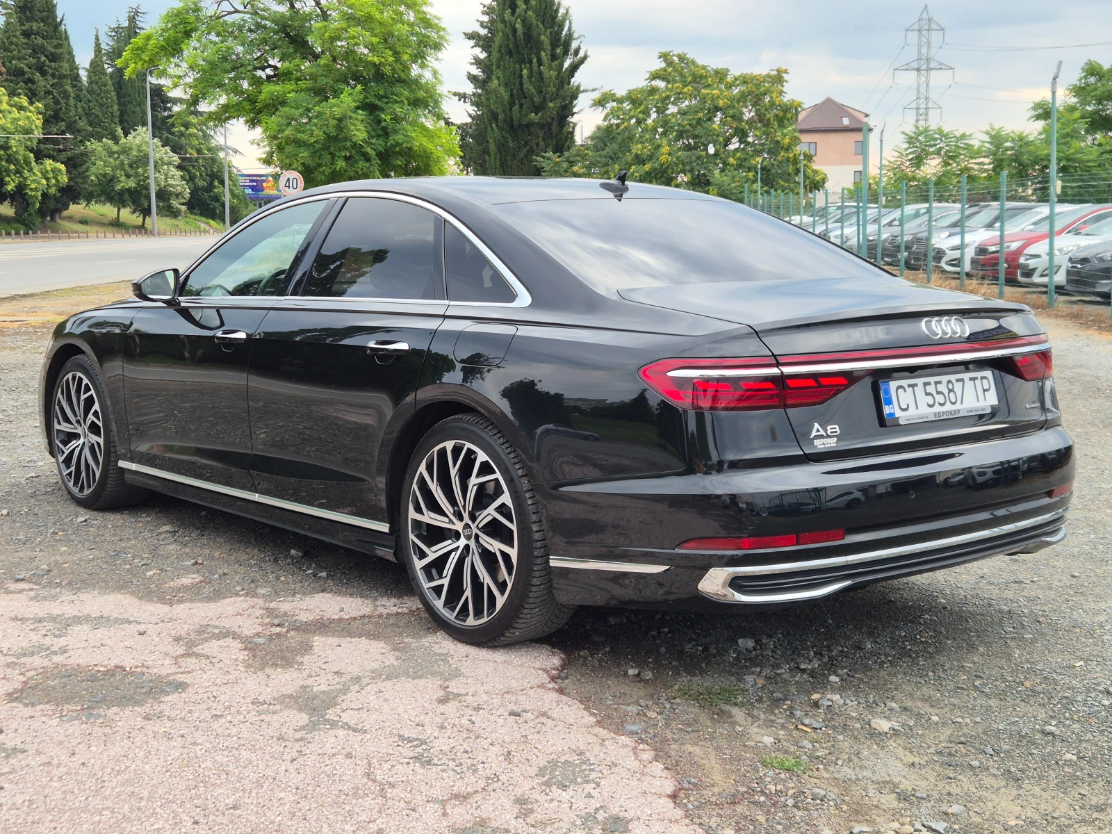 Audi A8 60TFSIe Plug-in Hybrid, снимка 3 - Автомобили и джипове - 55141235