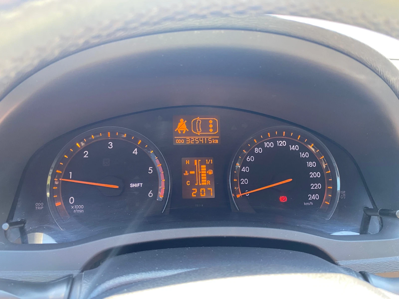 Toyota Avensis 2.0 D4D 126 2012 , снимка 9 - Автомобили и джипове - 55774356