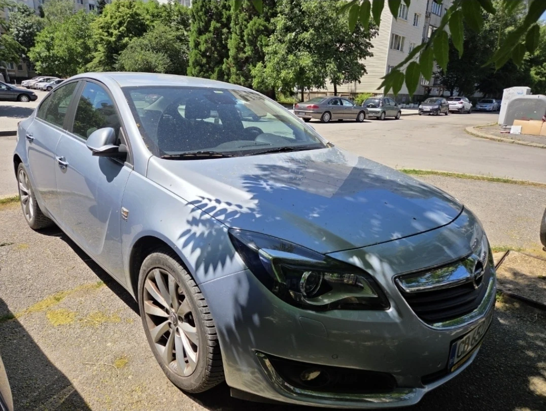 Opel Insignia 1.6 cdti, снимка 4 - Автомобили и джипове - 55769687