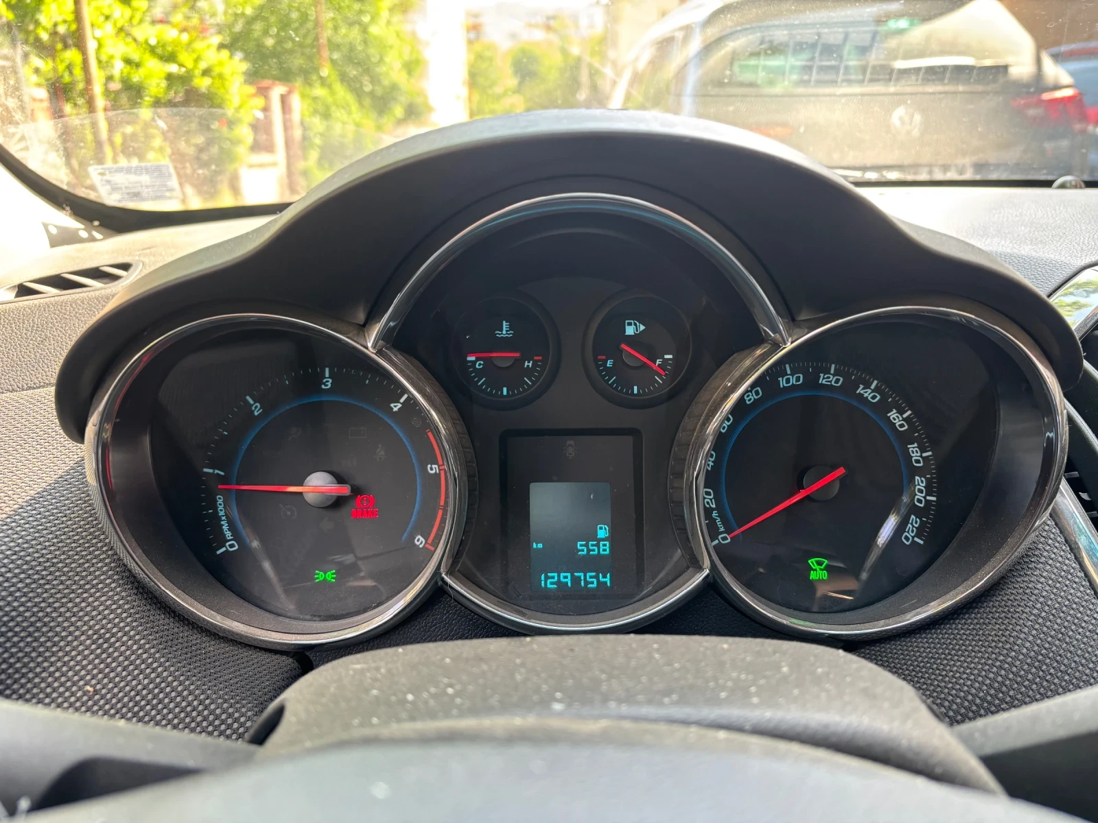 Chevrolet Cruze, снимка 10 - Автомобили и джипове - 56022779