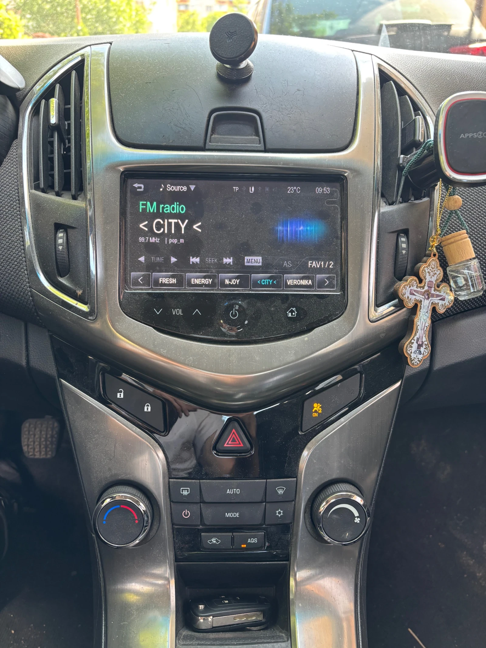 Chevrolet Cruze, снимка 11 - Автомобили и джипове - 56022779