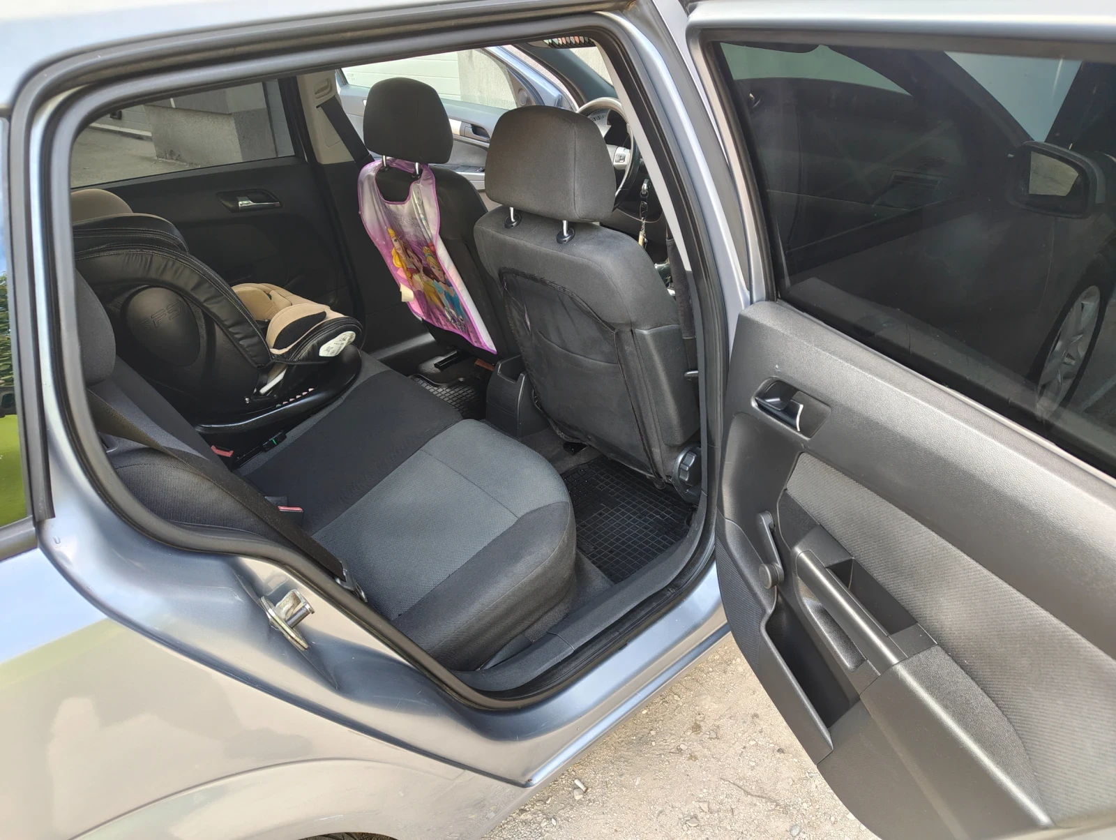 Opel Astra 1.7, снимка 12 - Автомобили и джипове - 56194042